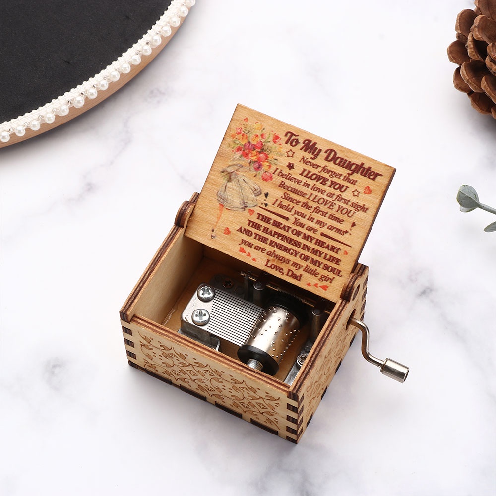 Hộp Nhạc Bằng Gỗ Khắc Chữ You Are My Sunshine Phong Cách Cổ Điển Dùng Làm Quà Tặng Cho Mẹ Và Bé