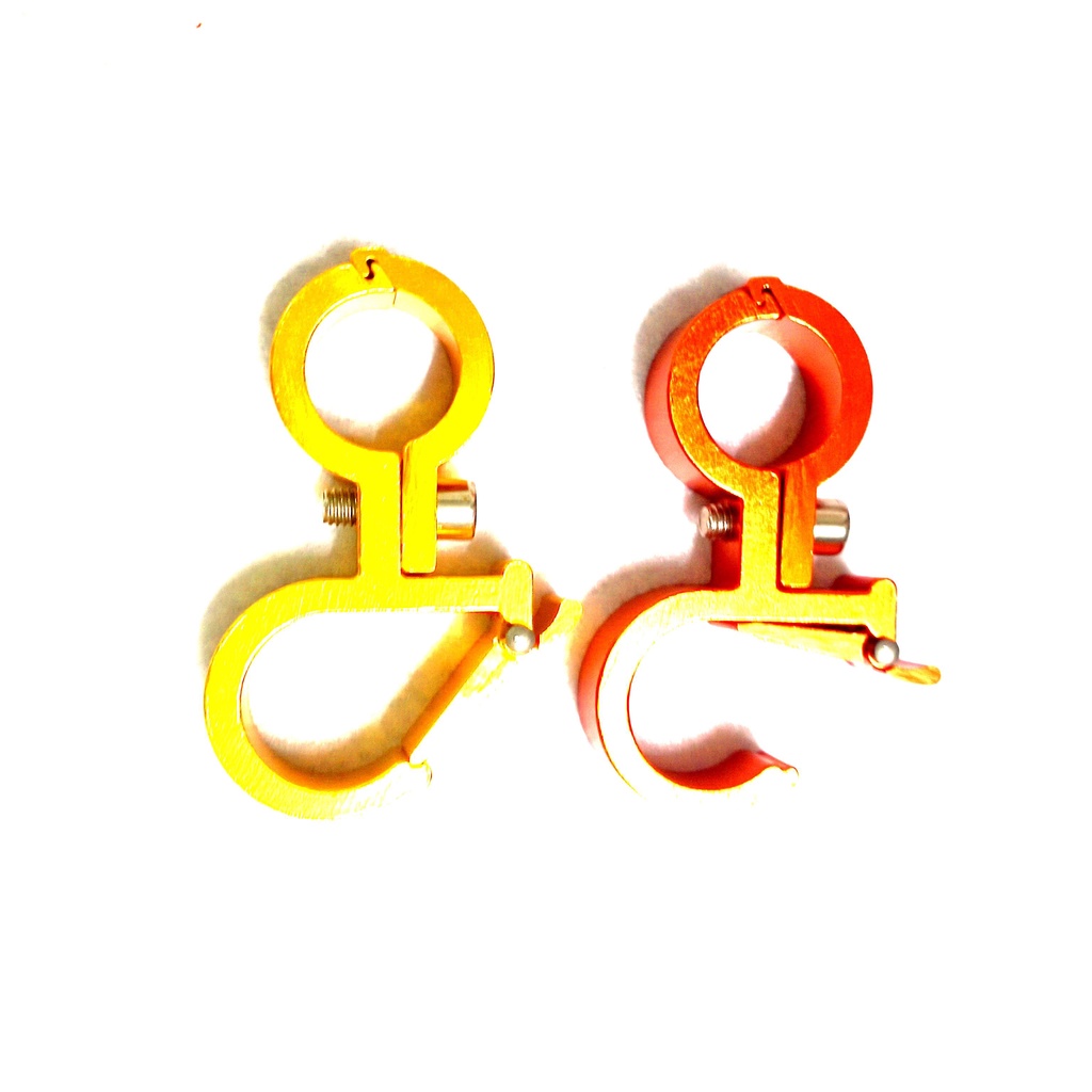 MÓC TREO NHÔM MÀU GẮN GHI ĐÔNG XE ĐẠP ,XE ĐIỆN , XE MÁY