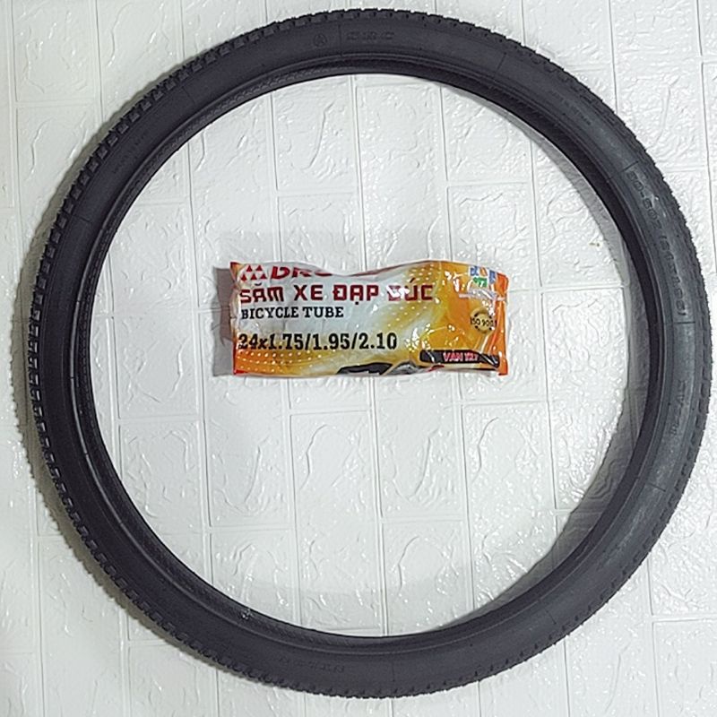 Vỏ ruột  xe đạp bánh 24*1.95