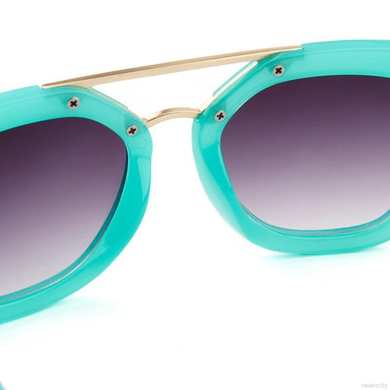 Kính mát gọng kim loại dễ thương cho bé