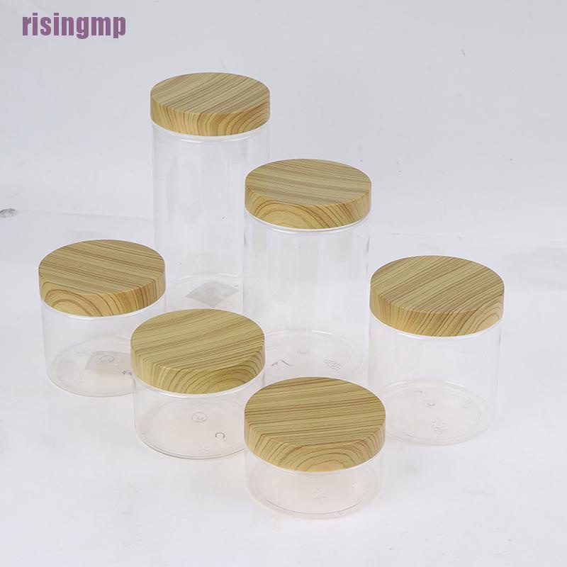 Chai nhựa trong suốt có nắp gỗ tiện dụng chất lượng cao