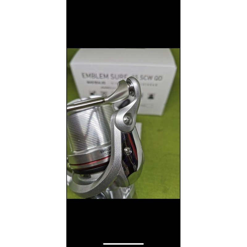 Máy câu Daiwa Emblem Surf 35 SCW QD chất 45g6 can cau 24h 8hd7dgdj