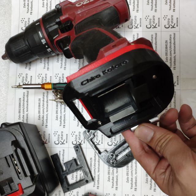 Đế chuyển hộp pin cài Ozito 18v PXBP-150, PXBP-200, PXBP-300, PXBP-400 sang Makita 18v cài
