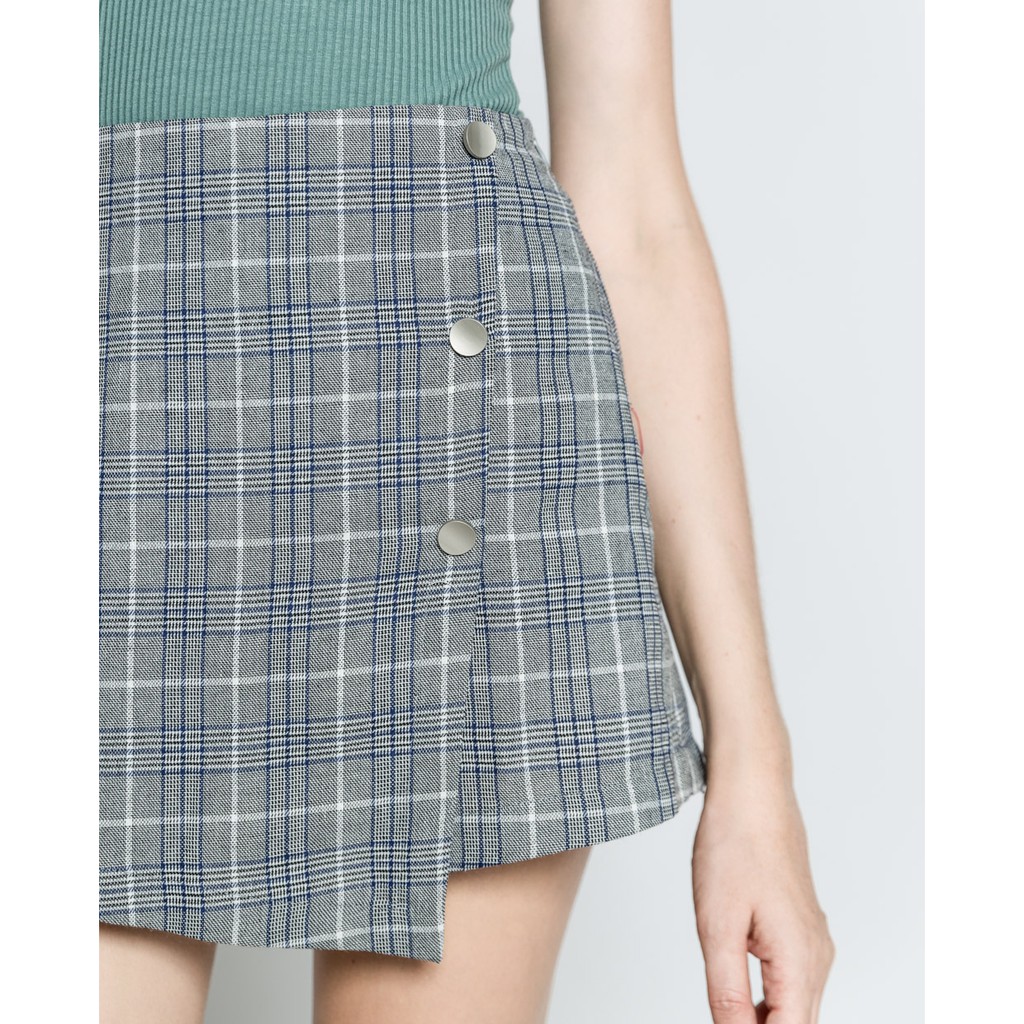 Quần short váy tà xếp chéo có nút - 15006603 J-P Fashion