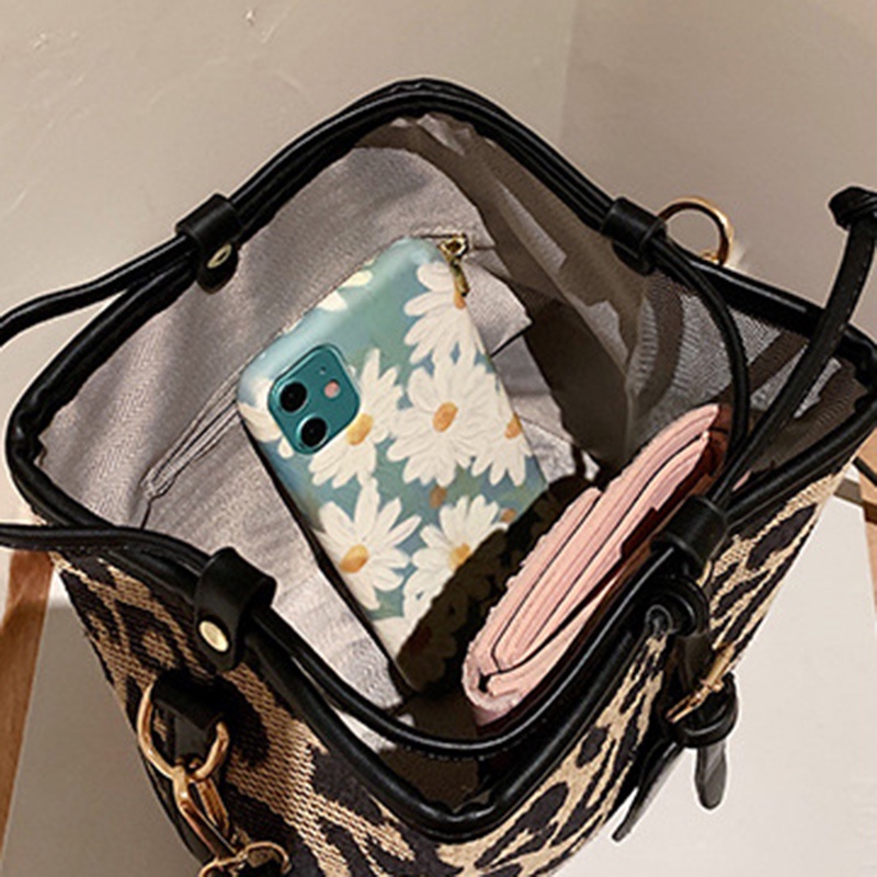 Túi đeo chéo IELGY kiểu xô họa tiết da báo thời trang cao cấp dành cho nữ