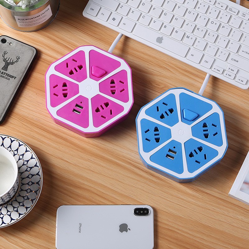 Ổ CẮM ĐIỆN ĐA NĂNG HÌNH TRÁI CAM LỤC GIÁC NHIỀU MÀU CÓ CÔNG TẮC GỒM 4 LỖ CẮM ĐIỆN VÀ 2 CỔNG USB, PHÍCH CẮM