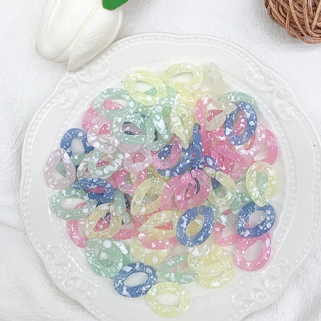 Set 50 móc khóa Acrylic 17x23mm màu sắc Macaron xinh xắn