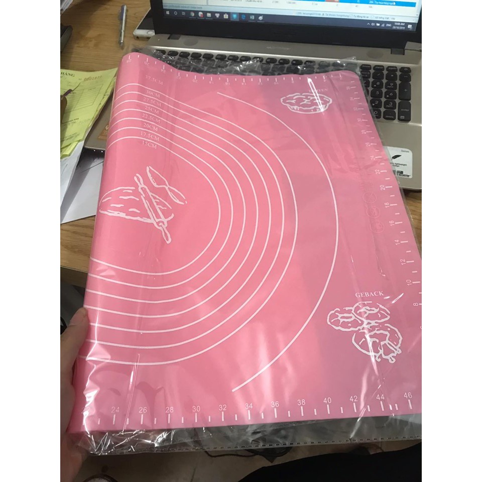 Thảm nhào bột silicon 40*50cm