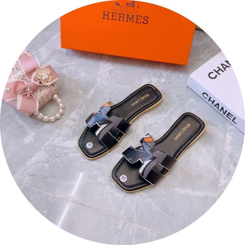 Dép H hoạ tiết 3D đế chống trơn trượt