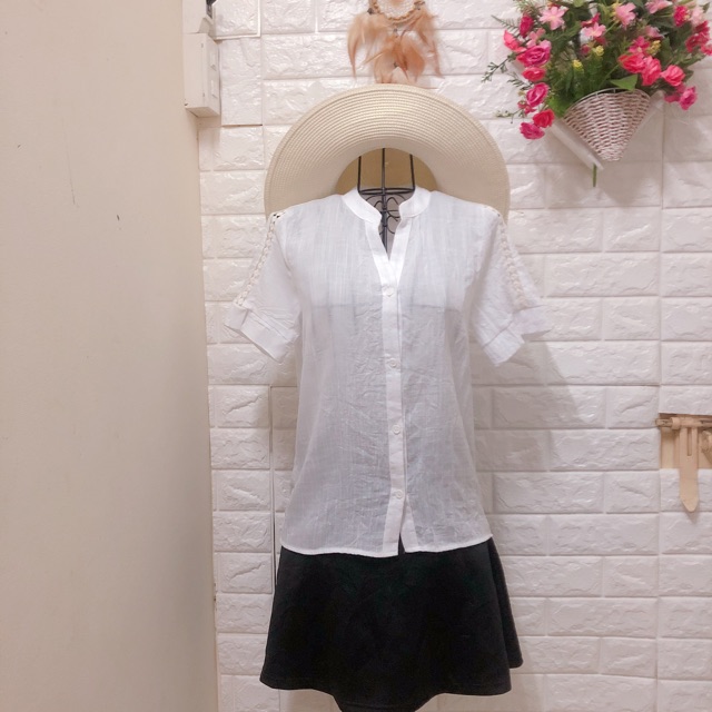 Thanh lý áo sơ mi trắng linen phối ren Korea