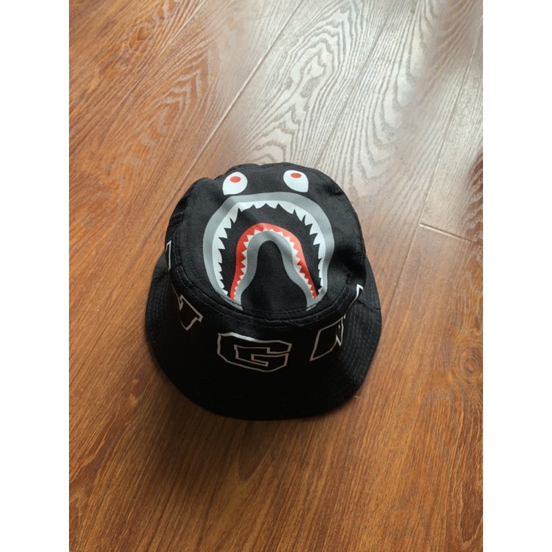 Nón bucket, tai bèo bape cá mập hàng cao cấp.