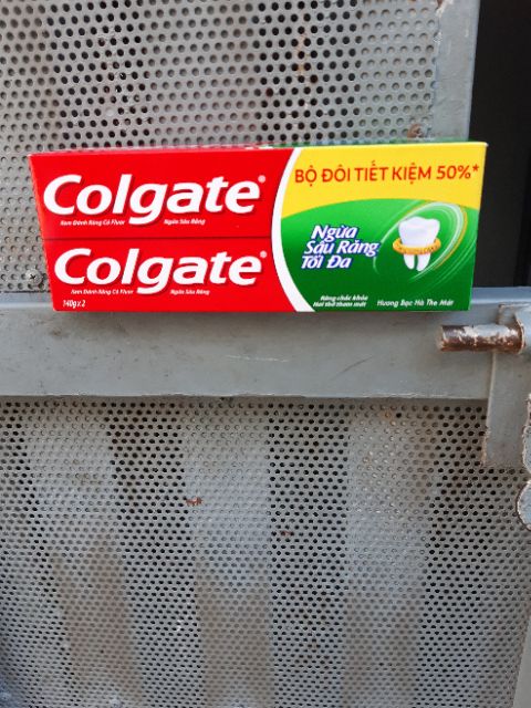 (giá tốt) Lô 2 Colgate Maxfresh bạc hà (175g x 2 cây)Kem đánh răng