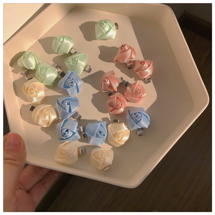 Set 5 Kẹp Tóc Hoa Hồng Vải Satin Xinh Xắn