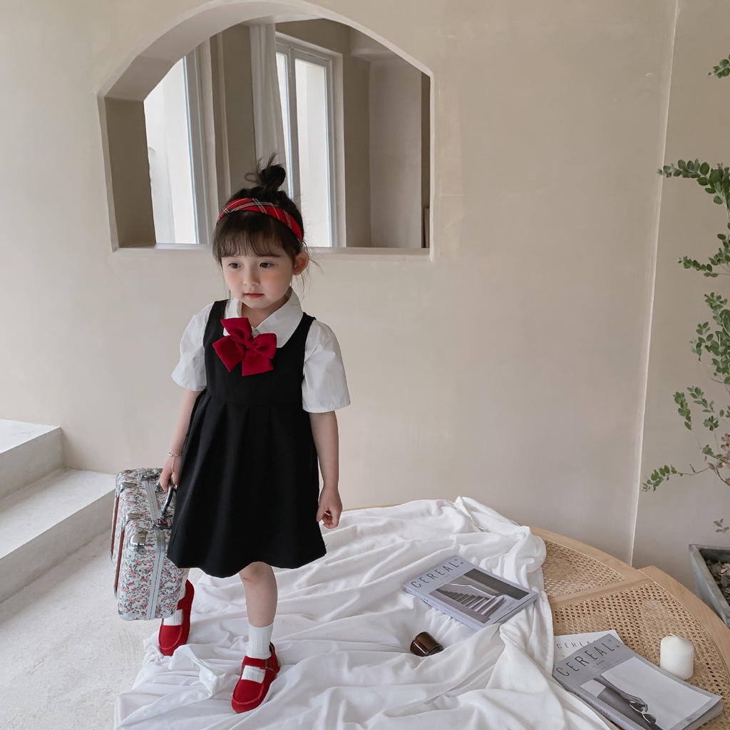 SG095 - Set váy yếm học sinh kèm áo sơ mi nơ đỏ sz 80-130, nơ tháo rời, áo cộc tay, bé gái hè 2022