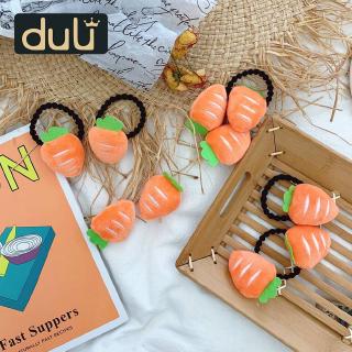 Cài áo hình củ cà rốt dễ thương