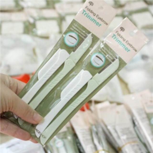 Dao cạo lông mày Daily Beauty Tools Folding Eyebrow Trimmer The Face Shop