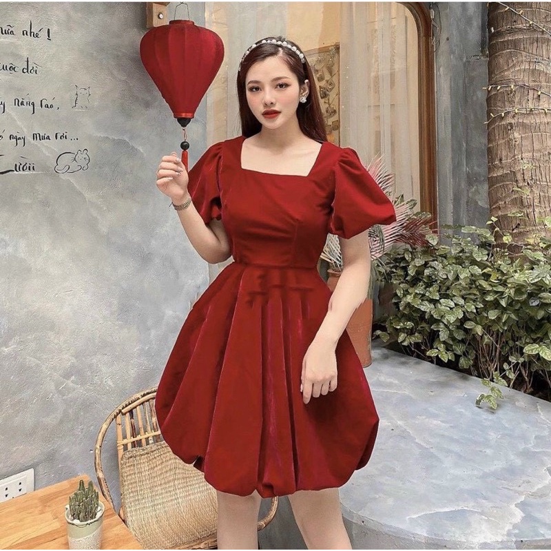 Đầm bí cổ vuông tay phồng màu đỏ sang chảnh diện tết