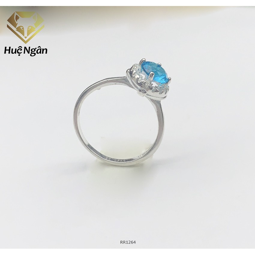 Nhẫn bạc 925 Huệ Ngân - 4 chấu viền đá tròn RR1264