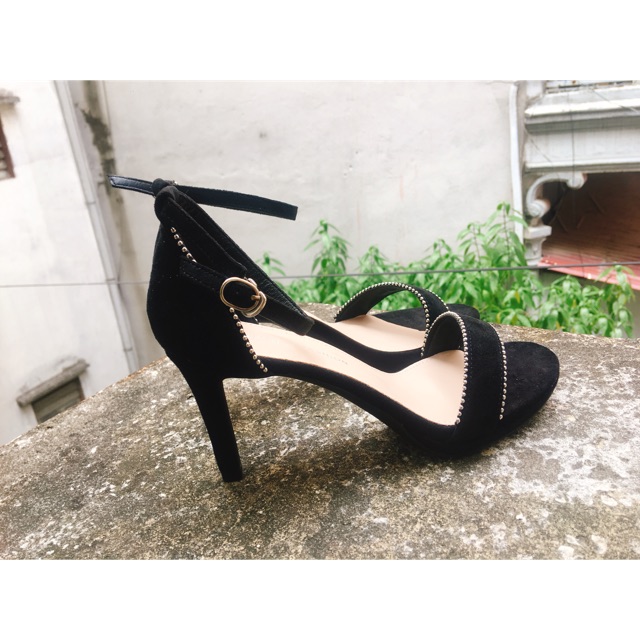 Dép cao gót da lộn