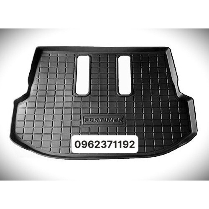 Lót cốp nhựa xe Fortuner