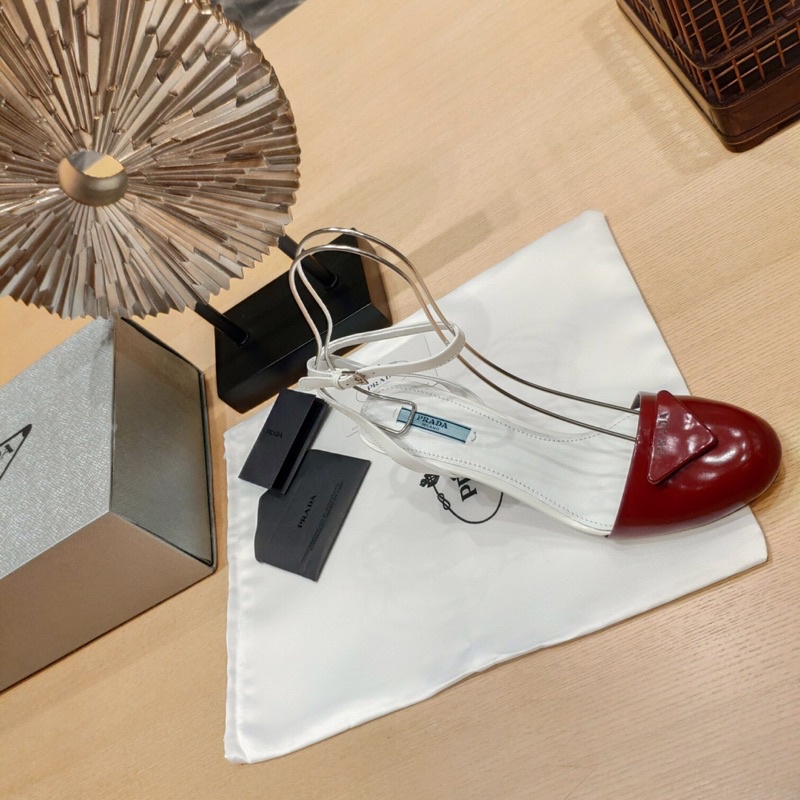 Sandal bít mũi tròn gót cao 8.5cm logo thương hiệu Prada 2022 da thật cao cấp có 4 màu
