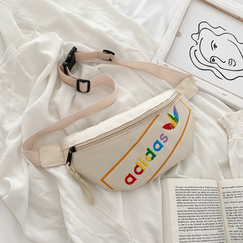 Túi đeo chéo Adidas trẻ trung năng động thời trang