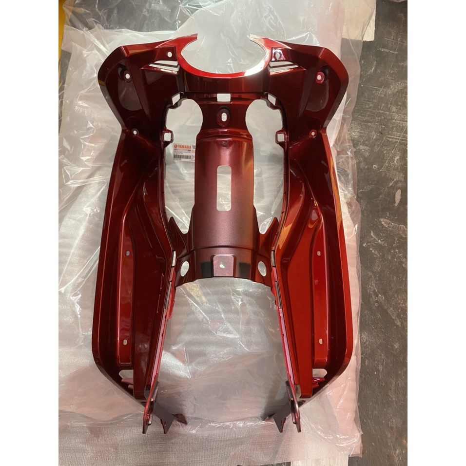 Yếm khóa lớn dàn áo exciter 2010 màu đỏ candy , Con diều Yamaha chính hãng Việt Nam