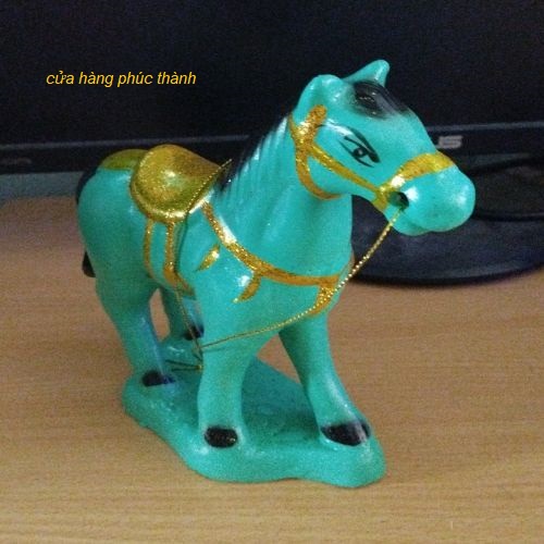 Ông ngựa đất xanh thờ cúng