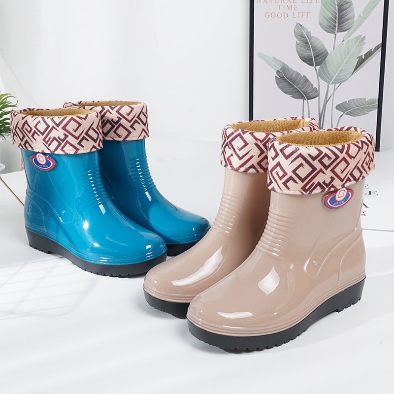 Ủng đi mưa chống trượt chống thấm nước bằng Cotton và lông cừu dành cho nữ | BigBuy360 - bigbuy360.vn
