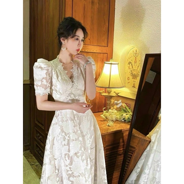 Đầm Midi phối ren tay phồng