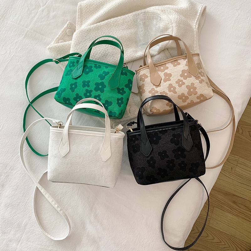 Túi Đeo Vai Hình Vuông Cỡ Nhỏ Thiết Kế Đơn Giản Phong Cách Mới Mùa Xuân 2022 Cho Nữ