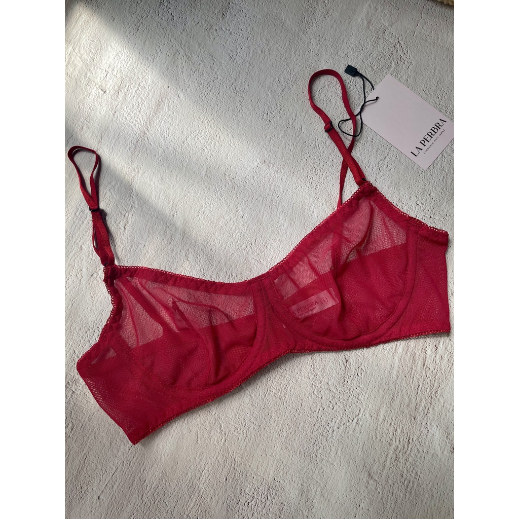 Layla | Bộ Đồ Lót Ren Lưới Xuyên Thấu Có Gọng Không Mút Màu Đỏ La Perbra - Layla