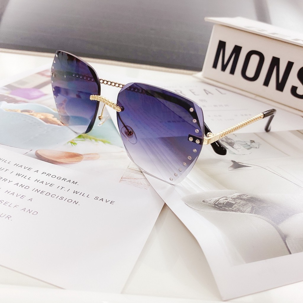 Kính mát ốc cho nữ chống tia UV TB28 thời trang giá tốt ⭐Freeship Xtra⭐ | BigBuy360 - bigbuy360.vn