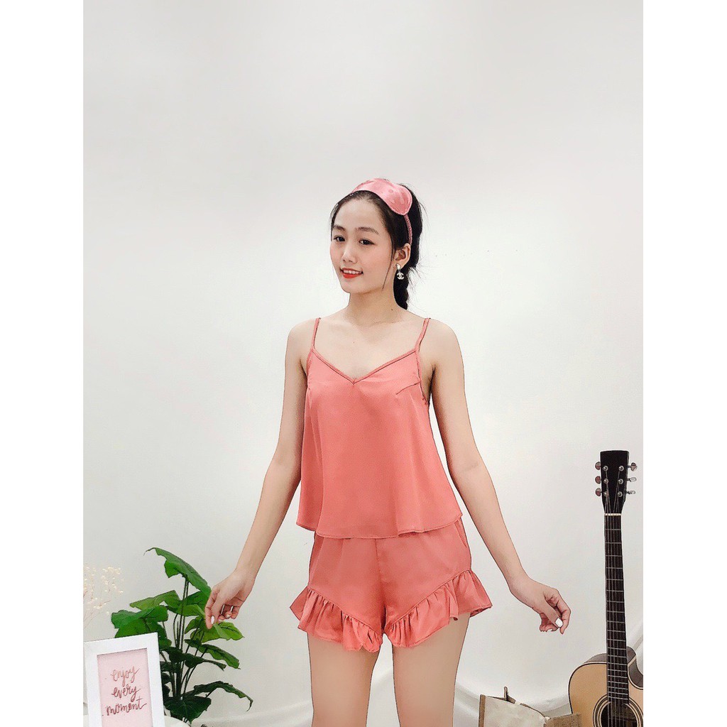 [FREESHIP 50K] [GIÁ SỐC] BỘ NGỦ 2 DÂY LỤA SATIN NHISTORE QUẦN LAI  BÈO  TẶNG  KÈM BỊT MẮT ĐÁNG YÊU FREESIZE DƯỚI 60KG | BigBuy360 - bigbuy360.vn
