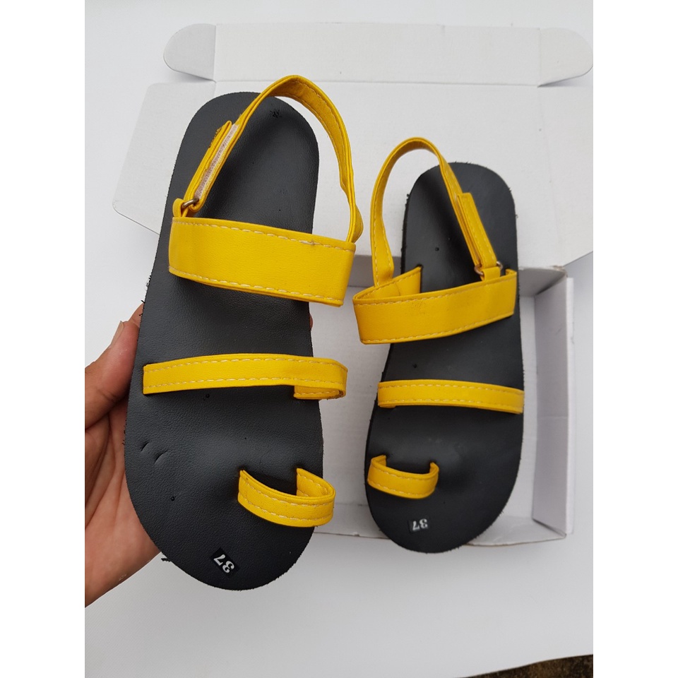 sandal đồng nai dép xăng đan nam và nữ đế đen quai vàng size từ 34 nữ đến 43 nam