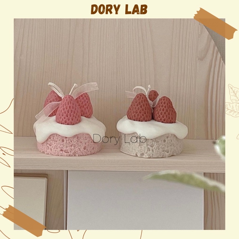 Nến Thơm Handmade Bánh Bông Lan Dâu Tây, Phụ Kiện Decor - Dory Lab