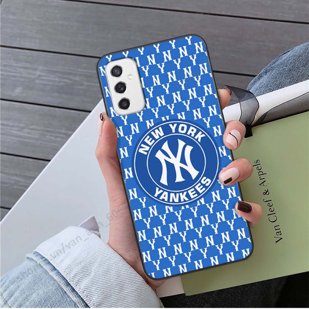 Ốp lưng Samsung M52 5G ốp điện thoại hình bearbrick, new york, thể thao
