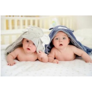 Tranh dán tường Tranh em bé dán tường kích thước cao 1m x ngang 1,2m