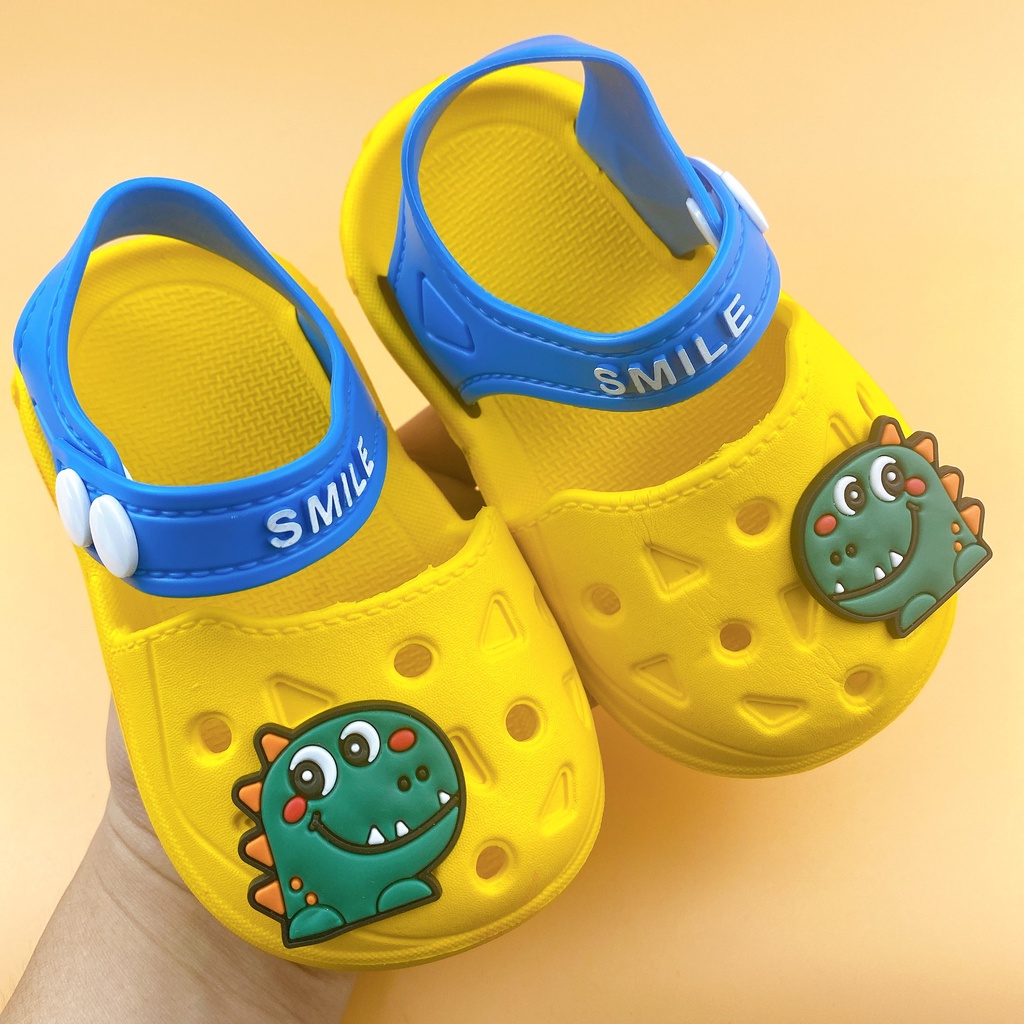 Dép quai hậu cho bé, sandal Smile 3902 siêu nhẹ đế chống trơn trượt