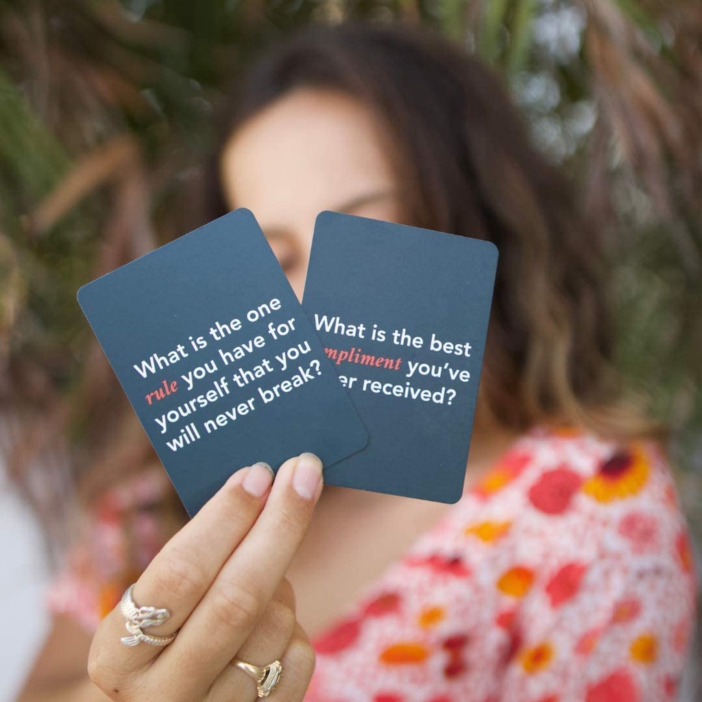 Love Lingual: Card Game Bộ 150 thẻ bài trò chơi chuyên dùng cho cặp đôi