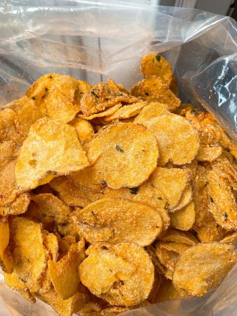 Hủ Pet-200gr khoai tây lắc trứng muối