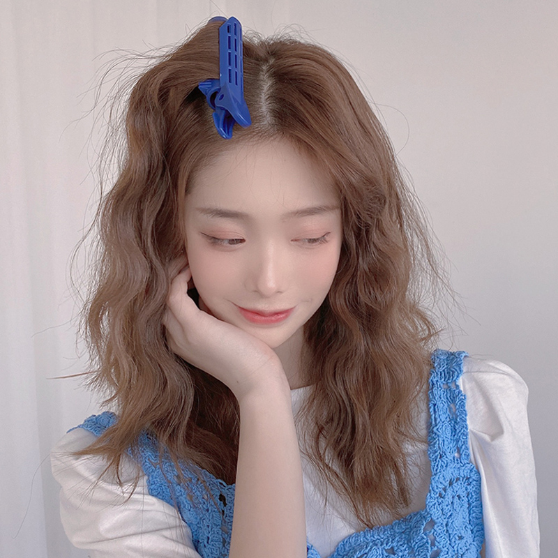 Dụng cụ uốn tóc thời trang dành cho nữ