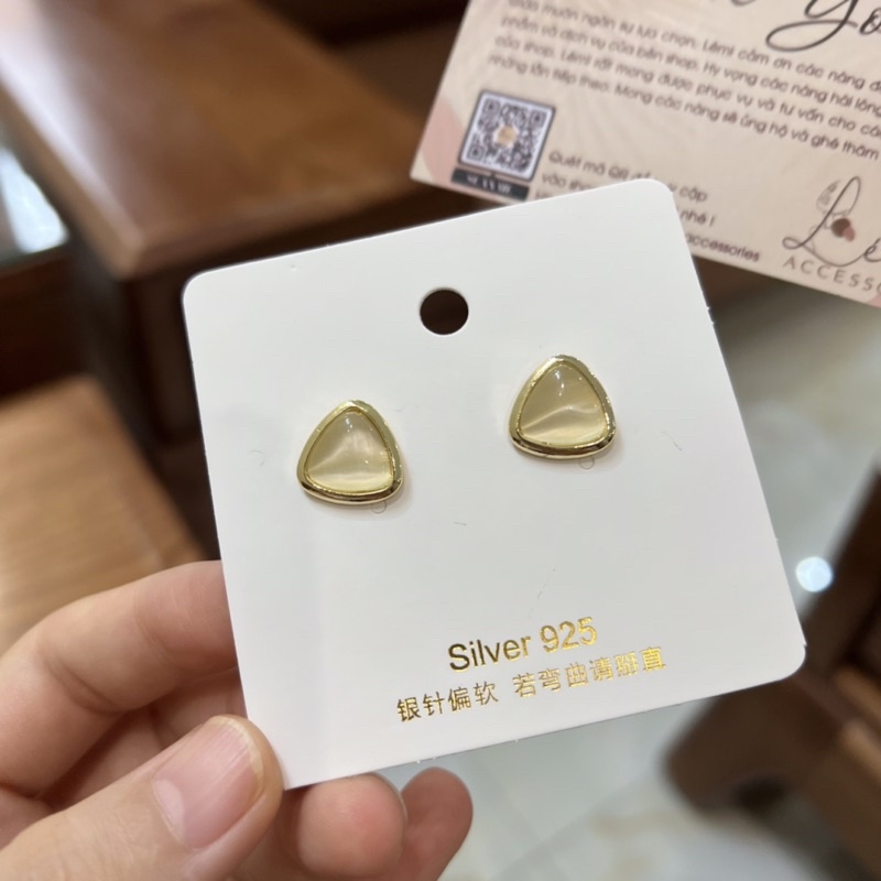 Bông tai hình tam giác đính đá sang trọng hoa tai bạc s925 thời trang Hàn Quốc, Lémi Accessories