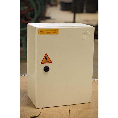 TỦ ĐIỆN NHỰA ABS 40cmX30cmX20cm