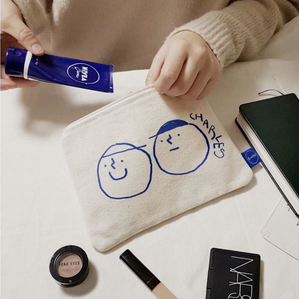 Túi Đựng Mỹ Phẩm Họa Tiết Thêu Phong Cách Anime Xinh Xắn