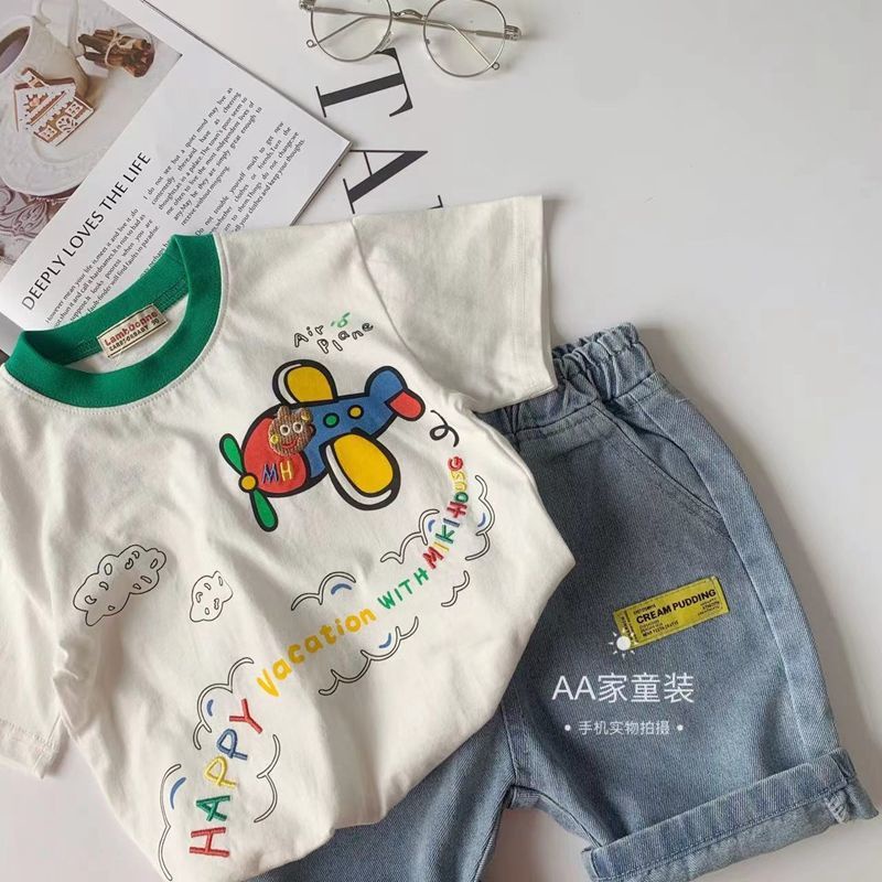 Áo thun tay ngắn thêu hình máy bay hoạt hình dành cho bé trai