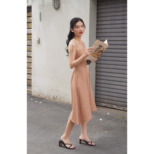 ĐẦM HAI DÂY DÁNG DÀI