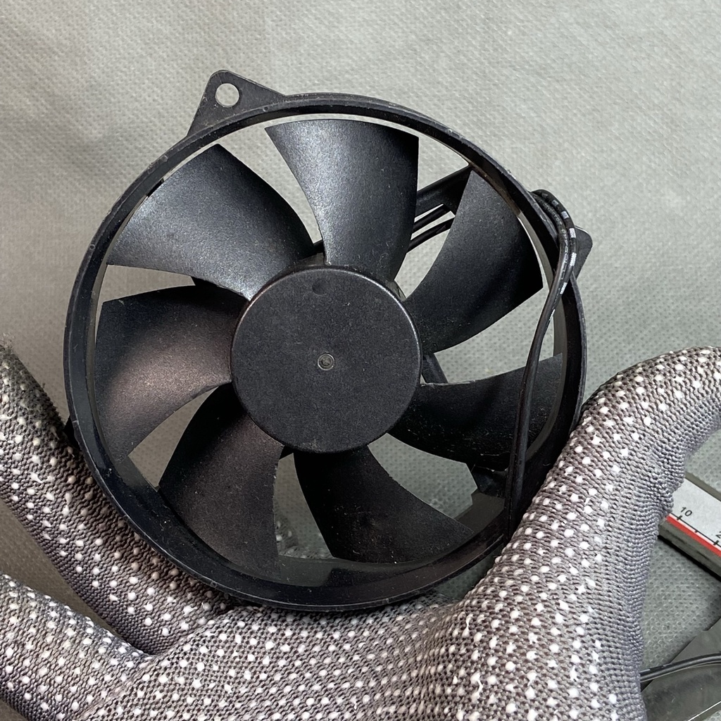 QUẠT DELTA  OEM TRÒN 9 CM, 12V 0.6A . GIÓ MẠNH