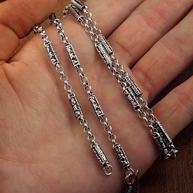 DÂY CHUYỀN KHẮC OM MANI PADME HUM TÂY TẠNG