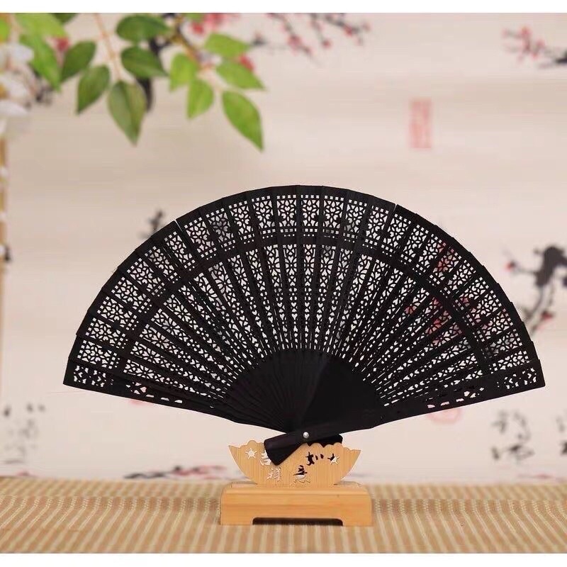 Phụ kiện việt phục quạt gỗ thơm chụp ảnh phong cách cổ trang cầm tay có sẵn nhiều màu